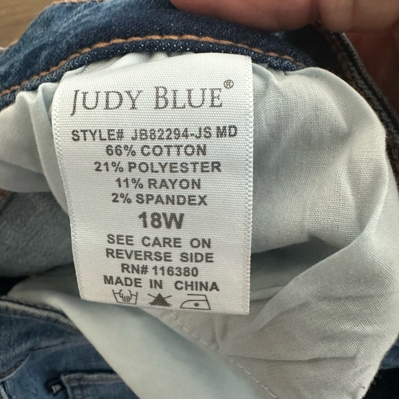 Judy Blue Slim Fit Jeans in Classic Blue Size 18 W - Picture 6 of 6